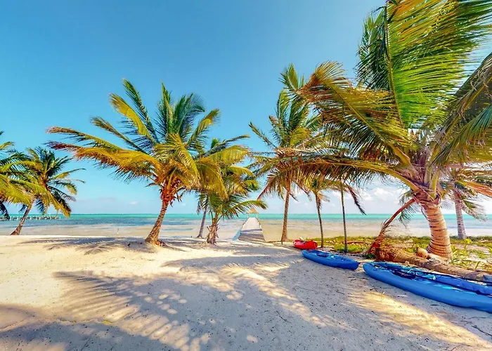 Vacation rental: Blue Water Beach Villas